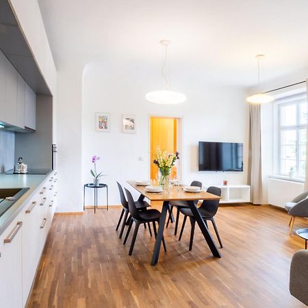 River View Apartment プラハ エクステリア 写真
